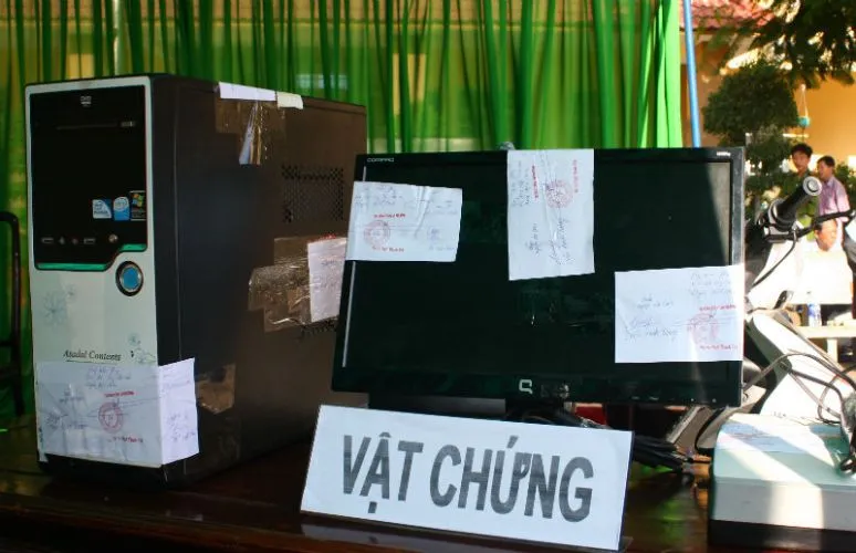 Bị cáo chưa thành niên trong vụ xử gây rối đầu tiên ở Bình Dương lãnh án 12 tháng tù giam ảnh 3